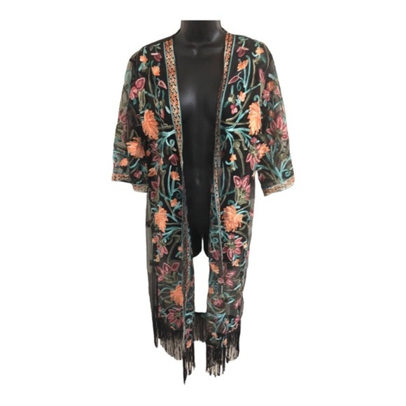 Stunning black floral embroidered mesh sheer fringed kimono shawl topper size L - Picture 12 of 17